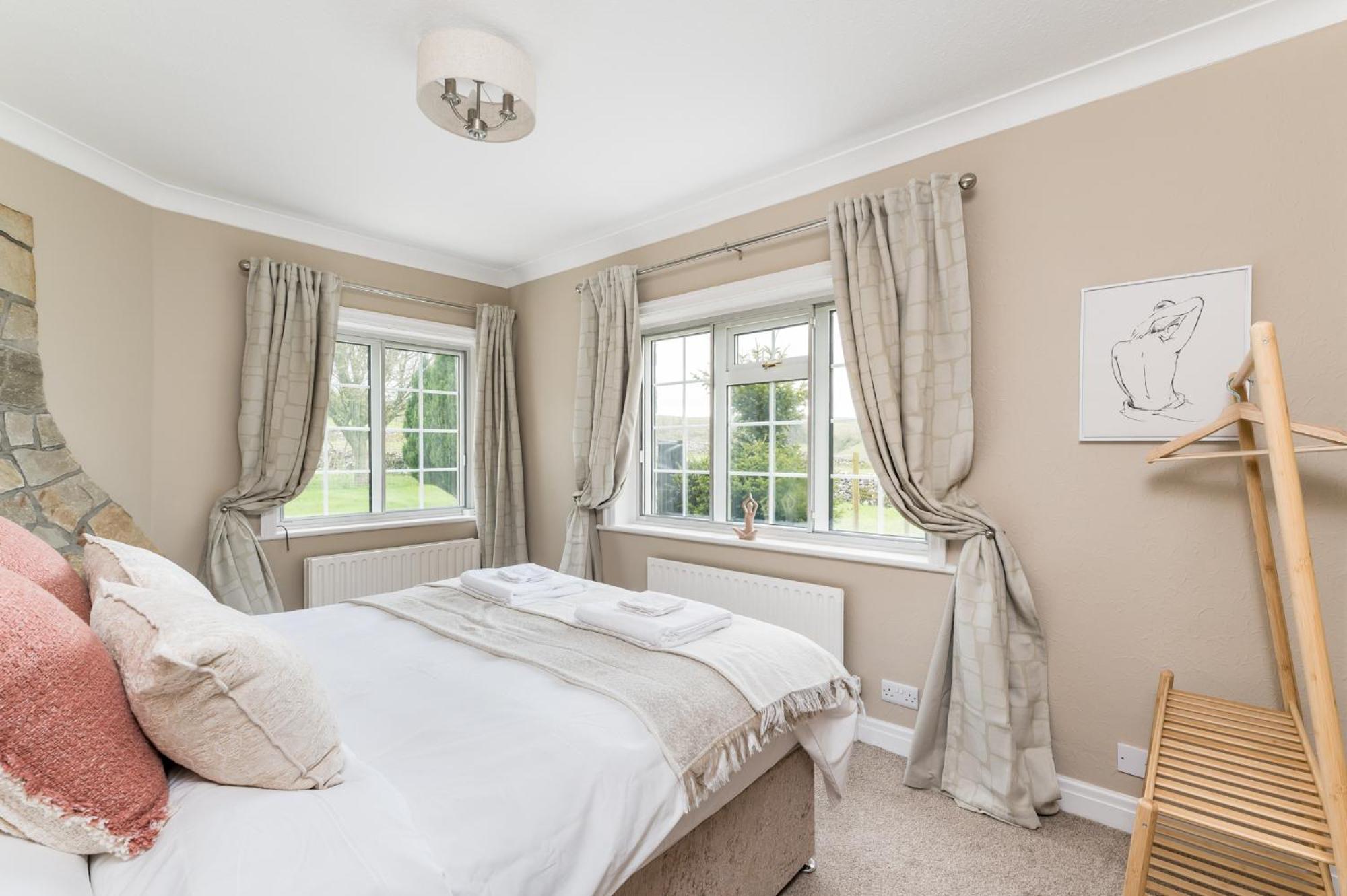 Central Malham Wellbeing Escape With Hot Tub Sleeps 8 מראה חיצוני תמונה
