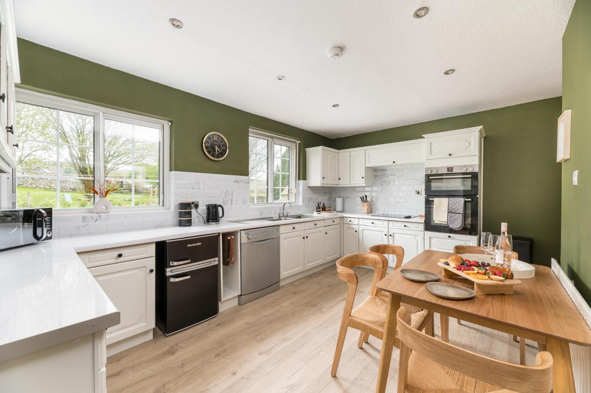 Central Malham Wellbeing Escape With Hot Tub Sleeps 8 מראה חיצוני תמונה